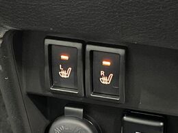 【シートヒーター】寒い日に重宝するシートヒーター！エアコンより早く温まってくれるので寒がりの人も安心ですね♪エアコンの温風は乾燥するから苦手、という方にもをおすすめです。