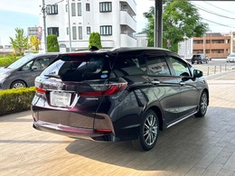 とてもキレイなカラーとなっております。ぜひ現車にてご確認くださいませ