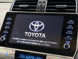 【メーカー純正ナビ】インテリアに溶け込むスタイリッシュな「専用設計」メーカーナビを装備♪視認性や操作性など基本性能にも優れ、より上質なカーライフをお楽しみいただけます。