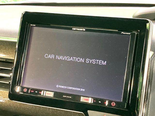 【フルセグTV付ナビゲーション】使いやすいナビで目的地までしっかり案内してくれます。各種オーディオ再生機能も充実しており、お車の運転がさらに楽しくなります！！