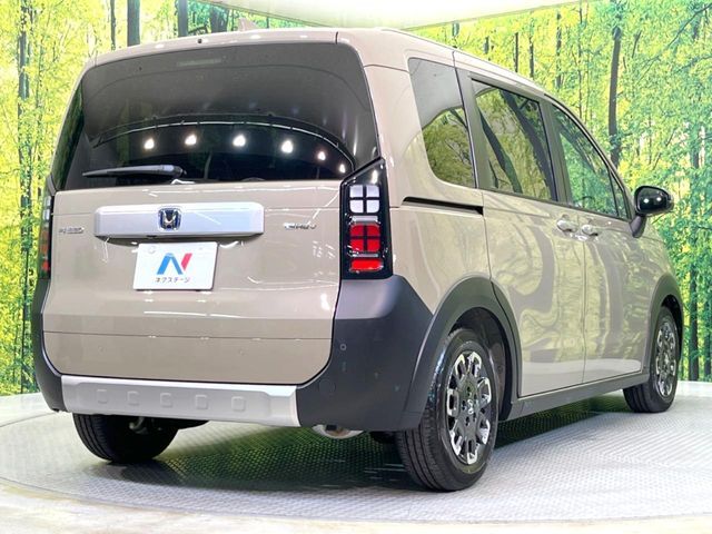 ☆全国のネクステージからお取り寄せが可能※！遠方の店舗に展示してあるクルマが気になる場合も、最寄りの店舗でご覧いただくことが可能です！是非私たちに要望をお聞かせください！※別途費用