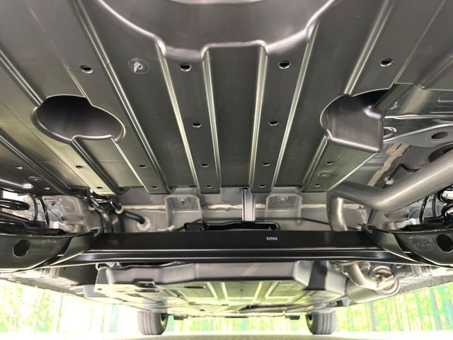 下回りがきれいなうちに、防錆加工の施工がオススメ。降雪地域はもちろん、沿岸部にお住いの方や、趣味でマリン・ウィンタースポーツをされる方にご好評いただいております。