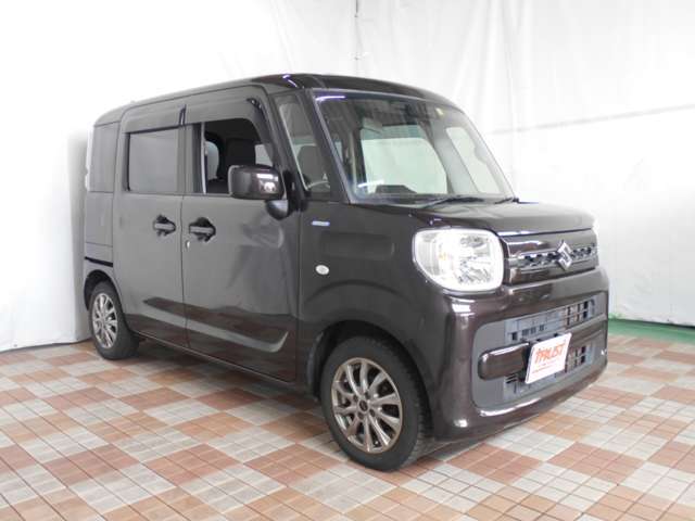 ☆　★　☆　★　　　納　得　の　内　外　装　仕　上　げ　済　み　車　　　☆　★　☆　★トラストでは外装の修理はもちろん、内装汚れやシートシミの除去、フロアマットの洗浄等行ってから販売しております！