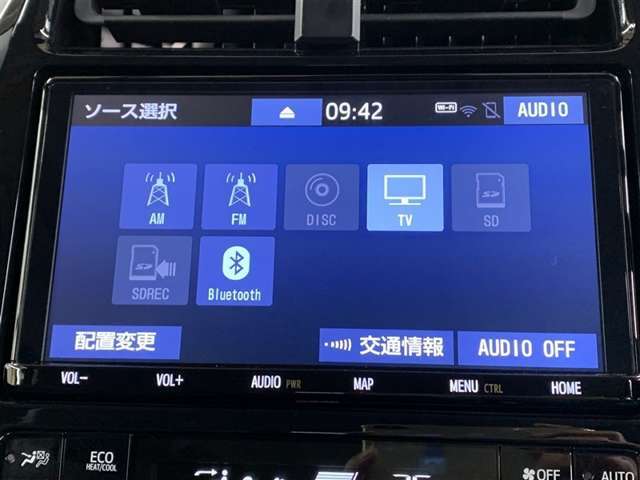 フルセグテレビ、DVD、CD、ブルートゥースオーディオなどが楽しめます。