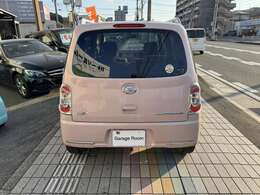 プライバシーUVカットダークガラスで紫外線対策も出来ますね♪