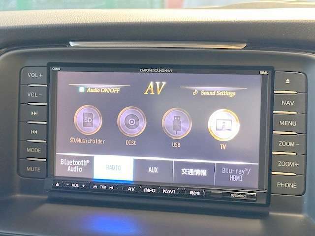純正SDナビ付き！DVD再生、フルセグTV、Bluetoothオーディオ、バックモニターと装備が充実しております！