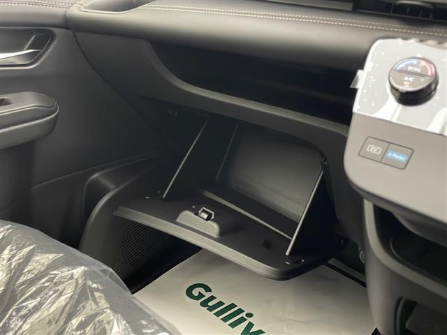 気になる車はお電話やメールで当店にお問い合わせください。なお、お電話での在庫の取り置きはできません。ご来場の際は、商談が重なる事が増えていますので事前に在庫有無をご確認くださいませ。