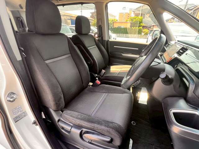 遠方からのお問い合わせも大歓迎です！車両について画像よりさらに詳しく知りたい・お手続きの方法等、スタッフ直接お問い合わせください！【ホームページからお問い合わせOK】【LINE問い合わせあり】