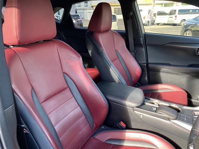 レクサス　NX　300h　Fスポーツ　4WD/シートヒーター＆ベンチレーション/赤黒コンビレザーメモリーパワーシート/パワーバックドア/ナビゲーション/バックモニター/ハンドルヒーター/サイドカメラ