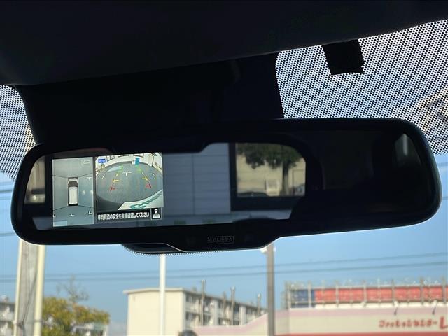 【バックミラー】大きくて見やすいので、後方を見るときも安心です！