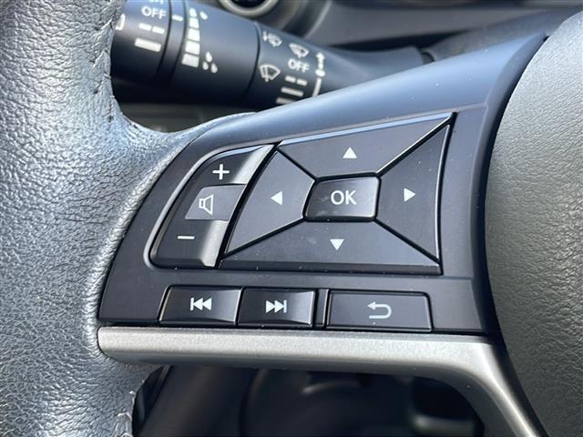 【運転席操作部】快適なドライブを楽しむための機能が装備されています！運転席から触れるので、使いやすいです！除菌プランいれていただくと、さらに清潔で安心していただけます！