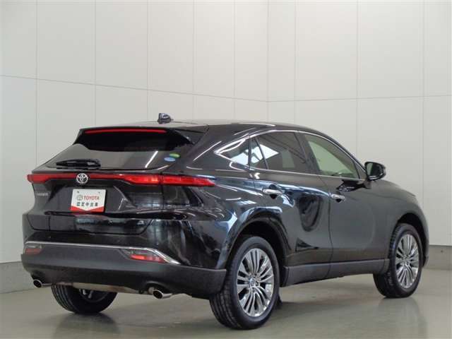 【まるごとクリーニングとは】外装だけでなく室内に関しても清掃・洗浄も徹底しているため、室内の清潔感も気になるという方も安心してお乗り頂けます。気になる臭いや汚れを残さないよう徹底しています。