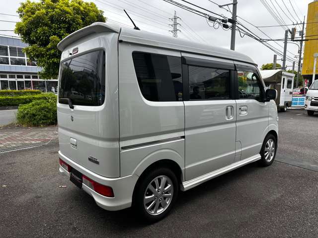 安さだけではなく、納車前の点検・整備、アフターサービスも充実させております。