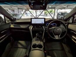 アイポイントが高く見晴らしの良い運転席です！