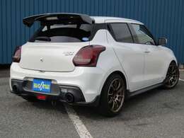 当店の車両は全台試乗可能です。展示場の在庫台数が多い為、目星を付けて、いざご来店された際にそれ以外のお車と迷われるお客様が殆どです。是非お好きな車両をご納得ゆくまで乗り比べしてください！