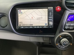ナビゲーションはワンセグTV対応の純正HDDナビを搭載しています。