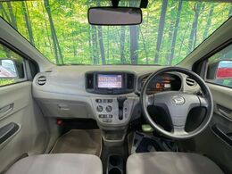 グループ総在庫数約30，000台！！全国の系列店からメーカー・車種問わずご紹介出来るので、あなたにピッタリのお車が見つかるはずです♪まずはお問い合わせ下さい☆