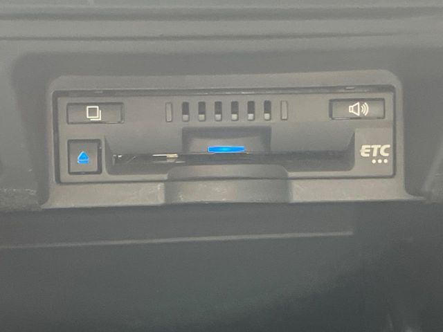 【ETC】高速道路の料金所をストレスなく通過！話題のスポットやサービスエリアに多い「スマートIC」利用時は必須のアイテムです。当店でセットアップを実施、ご納車当日からすぐにご利用いただけます！