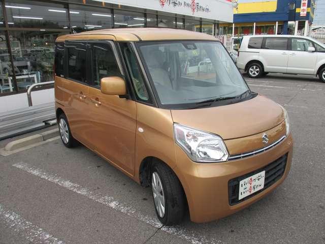 エンジン、ミッションなど金額の大きな箇所も無料修理♪代車もご用意！☆自社保証☆安心3ヶ月間の無料保証付。カーセンサーアフター保証も有り☆1年～2年更新保証もご用意有ります。輸入車は1年保証～有償のみです。