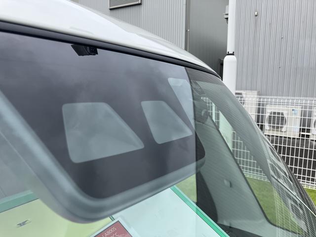 キッズスペースを完備しております。衛生面にも配慮し、目の届きやすい場所に設置しておりますので、安心してご商談いただけます。