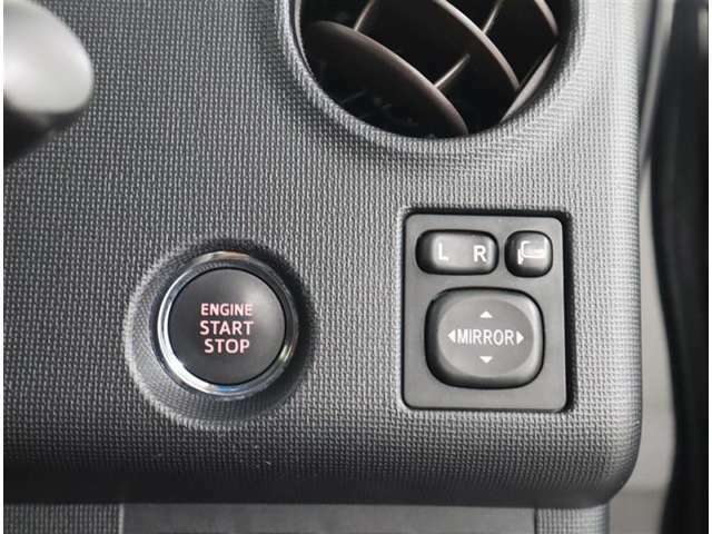 ☆キーをポケット、カバンなどに入れておくだけで、ボタンを押すとエンジンの始動ができます！