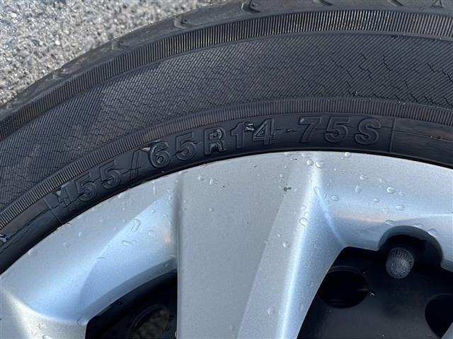 【試乗可能】展示車両は試乗可能です。事前にご連絡を頂ければナンバー付きの車両は公道での試乗が可能です。ナンバーが付いていない車両は場内での試乗になります。【無料通話】TEL：0120ー951ー329まで