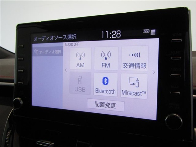 トヨタ純正ディスプレイオーディオです。