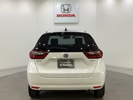 【Honda認定中古車 U-Select】　は3つの安心をお約束します。　1　Hondaのプロが整備した安心。 2　第三者機関がチェックした安心。　3　購入後もHondaが保証する安心。