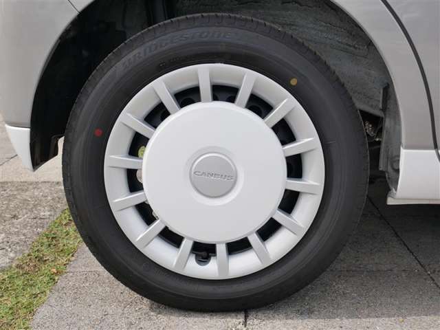 純正ホイールカバー