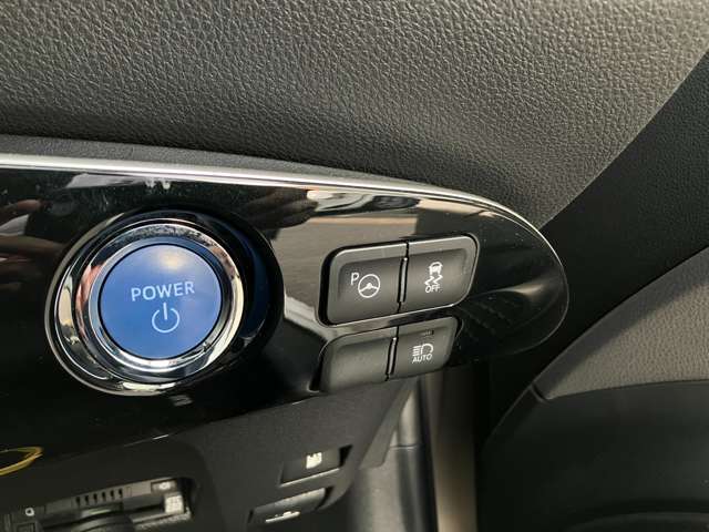 ボディーコーティングをご納車時にいかがでしょうか？当店のオススメは、GLIONスターセブンコーティング♪あの有名な高級寝台列車の車両や、国産高級スポーツカーにも採用された実績あるコーティングです。