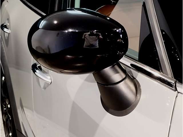 ★他府県の御客様も大歓迎！☆お勧めの1台！早い者勝ちです！☆車両詳細はMINI　NEXT箕面店迄！★【フリーダイヤル：0078-6002-210897迄】お問合せ下さいませ！