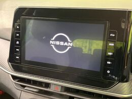 【純正9型ナビ】人気の純正ナビを装備。オーディオ機能も充実しており、Bluetooth接続すればお持ちのスマホやMP3プレイヤーの音楽を再生可能！毎日の運転がさらに楽しくなります！！