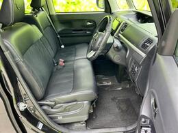 「この車の写真をもっと見たい」「状態が気になる」「この装備はついている？」どんな小さな疑問でもお気軽にお問い合わせください！