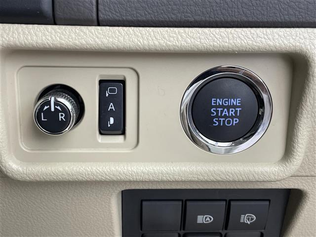 【運転席操作部】快適なドライブを楽しむための機能が装備されています！運転席から触れるので、使いやすいです！除菌プランいれていただくと、さらに清潔で安心していただけます！