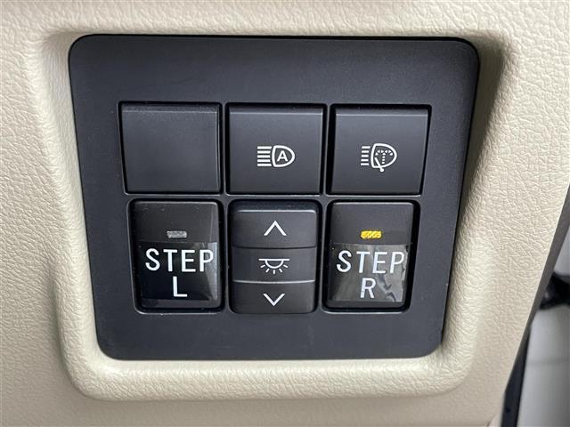 【運転席操作部】快適なドライブを楽しむための機能が装備されています！運転席から触れるので、使いやすいです！除菌プランいれていただくと、さらに清潔で安心していただけます！