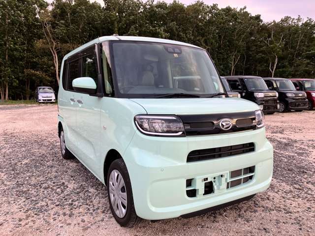 スズキ・ダイハツのサブディーラーとして全国販売優秀の実績！オールメーカーの軽未使用車・中古車はもちろんのこと、コンパクトカー・エコカーなどの普通車も豊富に在庫を取り揃えています！