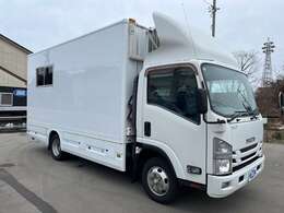 お気に入りの愛車との素敵な出会いを、安心・安全なカーライフを、真心を込めてお手伝いさせていただきます！