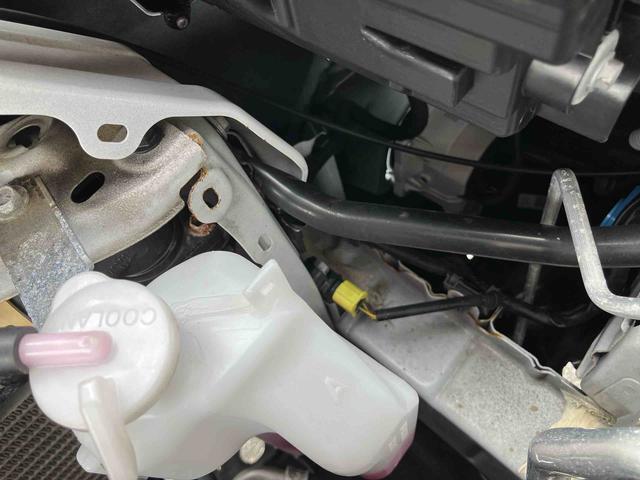 キズ・凹み情報＊フロントバンパーにキズがございます。