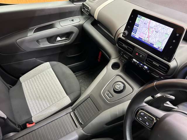 メンテナンスパックはご購入時だけのお得な点検・整備パック。点検コースと車検コースがございます。詳しくは店舗コーディネーターまでお問い合わせ下さい。