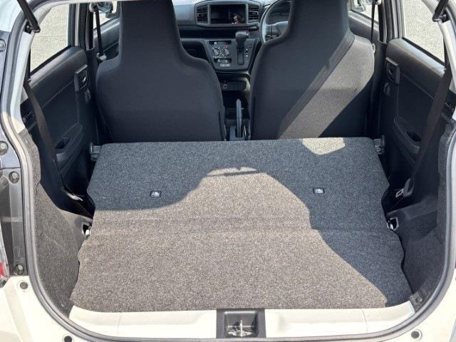 在庫車はほとんどオートオークションもしくはディーラーさんから購入したものなので、品質も保証されています！！