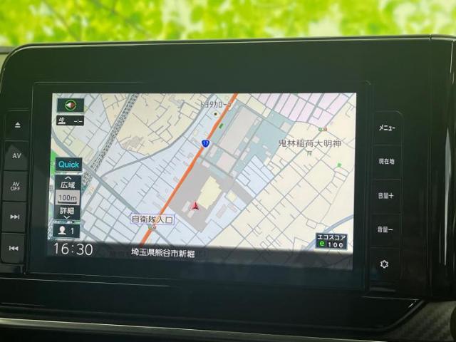 WECARSの店舗にはキッズコーナーがございます！お子様連れのお客様もごゆっくり車選びをお楽しみいただける空間です！