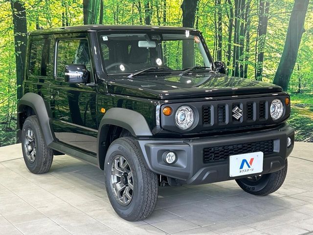大好評のボディコーティング「弾スプラッシュコート」もご納車までに施工可能。通常のガラスコートと異なる、耐久年数6年の無機質ガラスコーティングが、ボディをキレイな状態に保ってくれます。