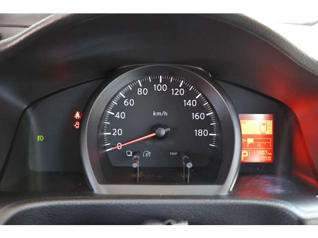 気になる車両が有りましたら、遠慮なくメ-ル又はお電話にてお問い合わせください。　出来る限り分り易く、丁寧にご説明させていただきます。