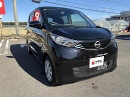 これからお車を購入し長くカーライフを楽しんで頂きたいと思い、当社スタッフは、そんな様々なお客様と安心して、楽しめるカーライフを一緒に考えてご提案させて頂いております。