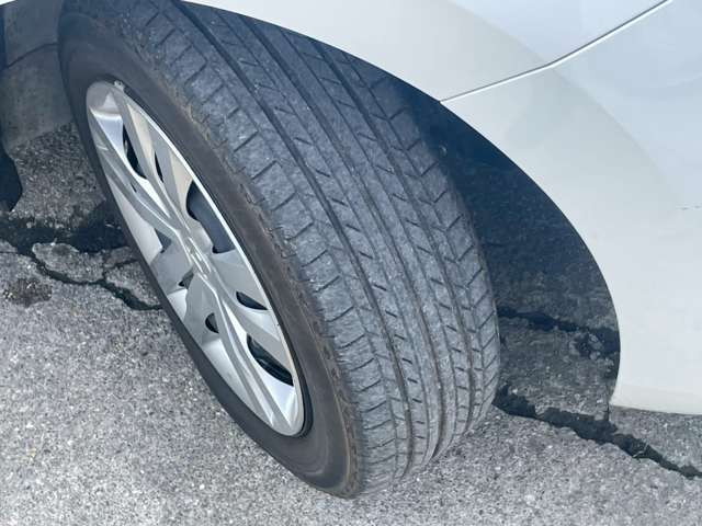 R3年式フィット入庫しました！現車確認の場合事前連絡頂ければ幸いです。