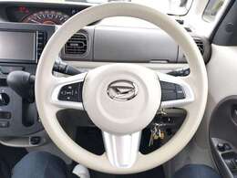 ハンドルの状態が悪いと運転に集中できませんよね。こちらの車、お気軽にお問い合わせください。