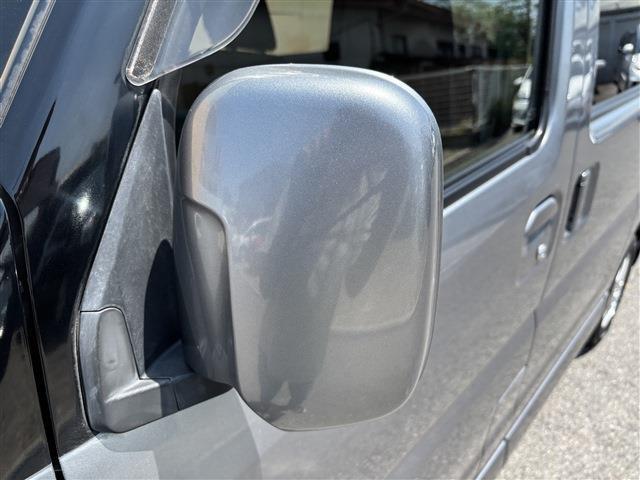 車に詳しくない方、初めての車をご購入をされる方でも安心して選んでいただけるように全車に車両状態評価書を添付しております。修復歴の有無や傷などの状態が一目でわかるように明記してあります。