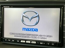 【純正ナビ】人気の純正ナビを装備。オーディオ機能も充実しており、Bluetooth接続すればお持ちのスマホやMP3プレイヤーの音楽を再生可能！毎日の運転がさらに楽しくなります！！