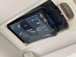 【ETC】高速道路の料金所をストレスなく通過！話題のスポットやサービスエリアに多い「スマートIC」利用時は必須のアイテムです。当店でセットアップを実施、ご納車当日からすぐにご利用いただけます！