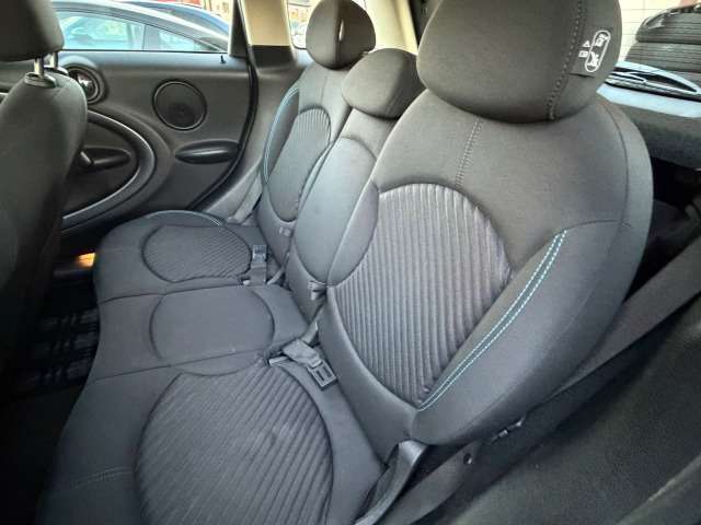 万が一の事故でも対応がよい任意保険も弊社で取り扱っておりますので、是非ご相談下さい。オーシャンデザイン愛知一宮店　問い合わせ専用ダイヤル090-3930-6066（営業時間10:00～19:00）